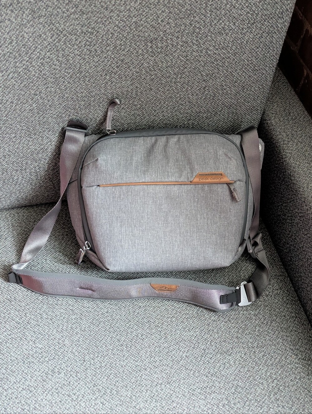 Peak Design 6L Everyday Sling Camera bag